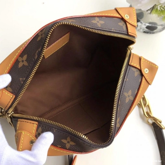 Official oldcobbler VUITTON LOUIS BOX 0811